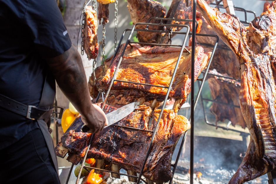 smoked brisket and barbecue ribs with professional finish